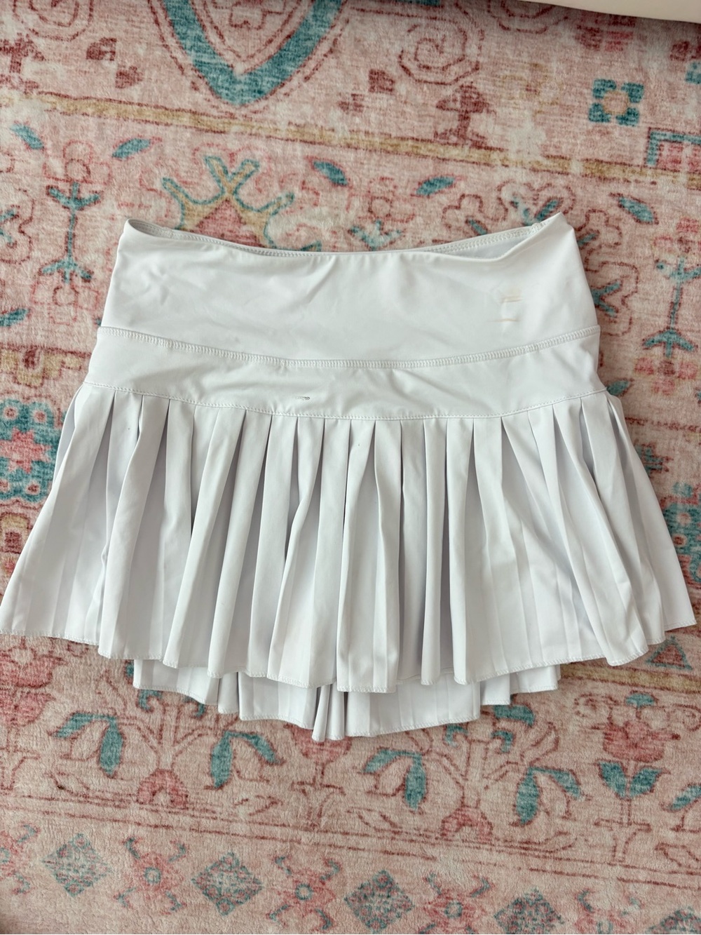Goldhinge White Tennis Skirt- small (few stains)